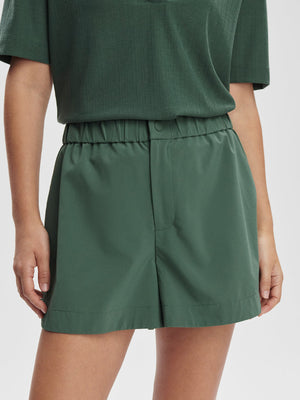 Varley - Nila Mid Rise Short - Cilantro - Pilates Plus La Jolla - OHEY Boutique