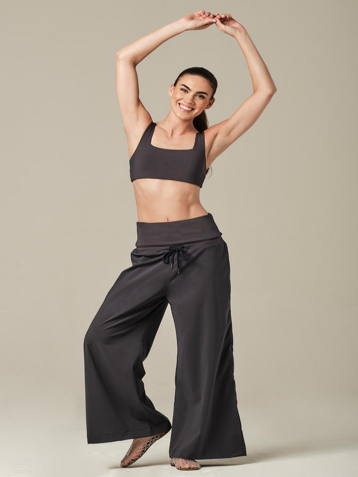 925Fit - Day Off Jogger - Stone - Pilates Plus La Jolla - OHEY Boutique