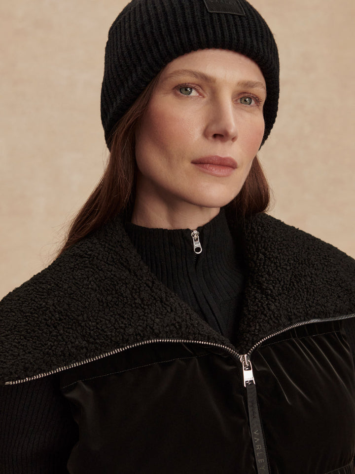 Varley - Evie Puffer Gilet - Black - Pilates Plus La Jolla - OHEY Boutique