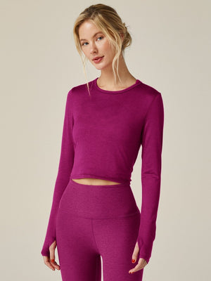 
            
                Load image into Gallery viewer, Beyond Yoga - Featherweight Sunrise Cropped Pullover - Magenta Heather - Pilates Plus La Jolla - OHEY Boutique
            
        