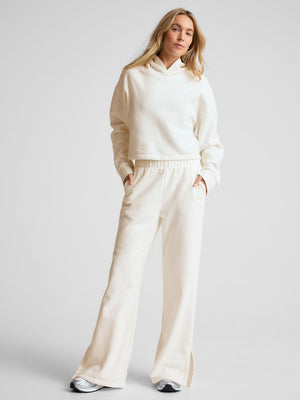 Beyond Yoga - LuxeFleece Wide Leg Pant - Fresh Snow - Pilates Plus La Jolla - OHEY Boutique