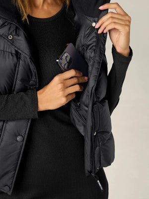 Beyond Yoga - Big Cozy Puffer Vest - Black