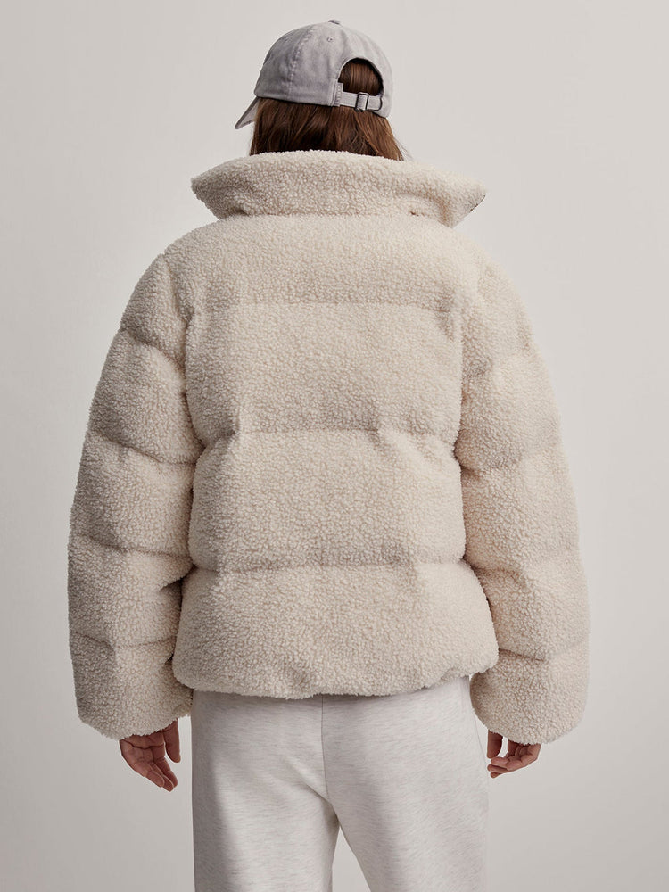 
            
                Load image into Gallery viewer, Varley - Wilkins Sherpa Puffer Jacket - Sandshell - Pilates Plus La Jolla - OHEY Boutique
            
        