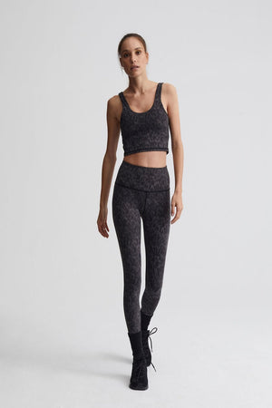 
            
                Load image into Gallery viewer, Varley - Let&amp;#39;s Go High Rise Legging 25 - Monochrome Cheetah - Pilates Plus La Jolla - OHEY Boutique
            
        